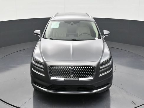 Used 2022 Lincoln Nautilus FWD image 19