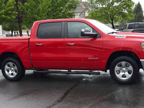 Used 2019 RAM 1500 Big Horn AWD/4WD image 2