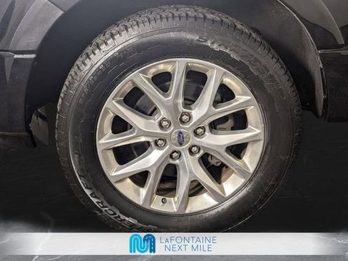 Used 2017 Ford Expedition Max Limited AWD/4WD image 32