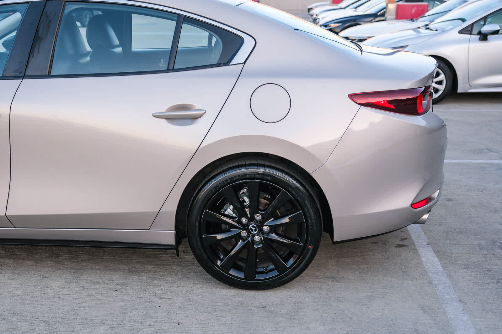 Used 2025 MAZDA MAZDA3 s FWD image 8