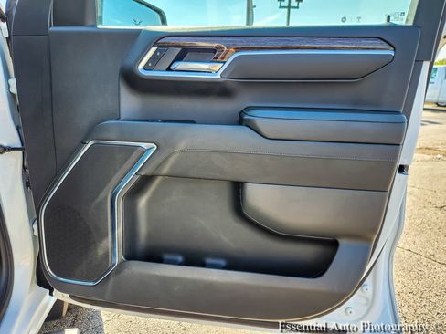 Certified 2025 GMC Sierra 1500 Elevation AWD/4WD image 20