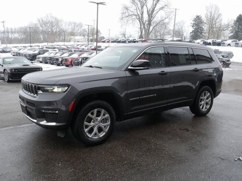 Used 2023 Jeep Grand Cherokee L Limited image 8