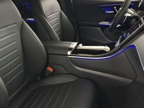 Certified 2026 Mercedes-Benz GLC 300 4MATIC image 34