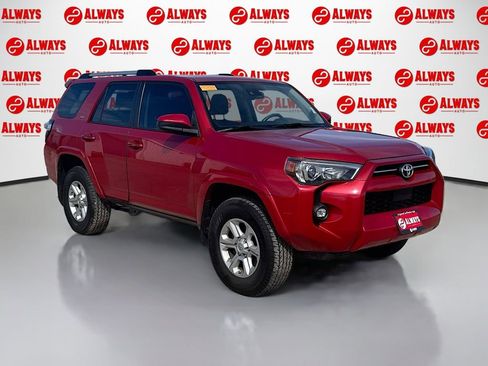 Used 2021 Toyota 4Runner SR5 image 3