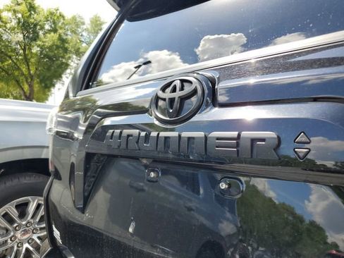 Used 2021 Toyota 4Runner SR5 RWD image 6