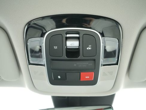 Used 2022 Hyundai Tucson Limited image 21