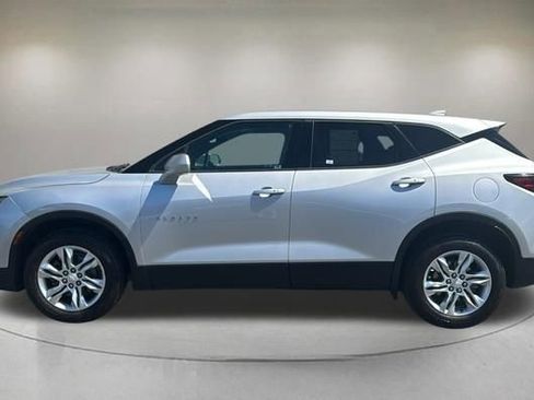 Used 2020 Chevrolet Blazer LT FWD image 5