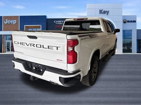 Used 2021 Chevrolet Silverado 1500 RST w/ Z71 Off-Road Package AWD/4WD image 7