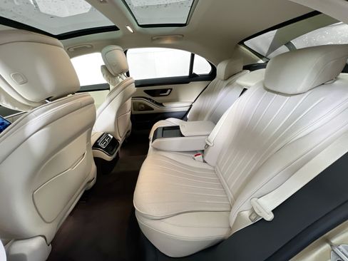Used 2023 Mercedes-Benz S 500 4MATIC image 25