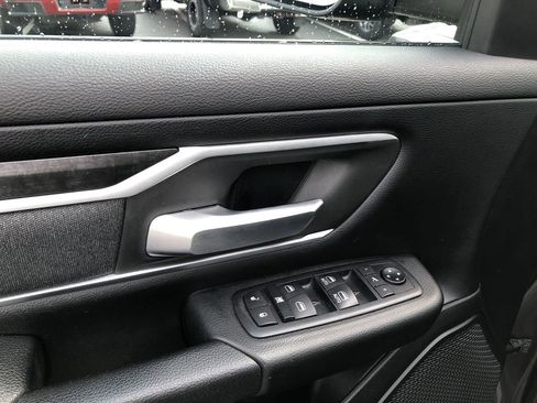 Used 2020 RAM 1500 Big Horn image 12