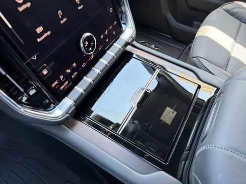 New 2026 GMC Yukon Denali w/ Denali Reserve Package RWD image 7