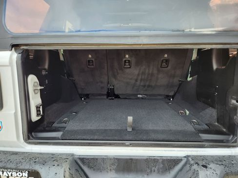 Used 2023 Jeep Wrangler Unlimited Sport AWD/4WD image 25
