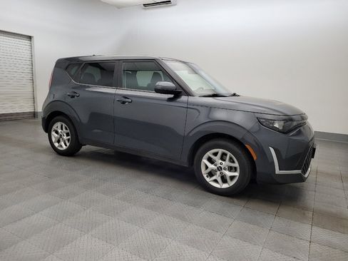 Used 2023 Kia Soul LX w/ Option Group 015 image 11