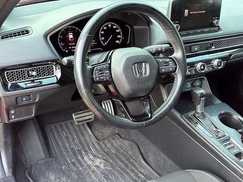 Used 2023 Honda Civic Sport image 5