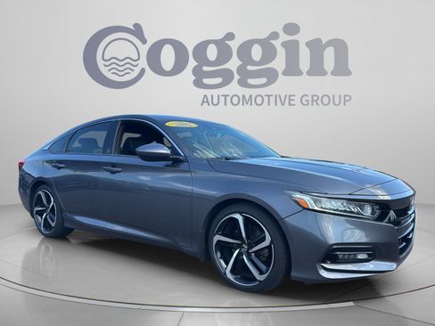 Used 2018 Honda Accord Sport image 7