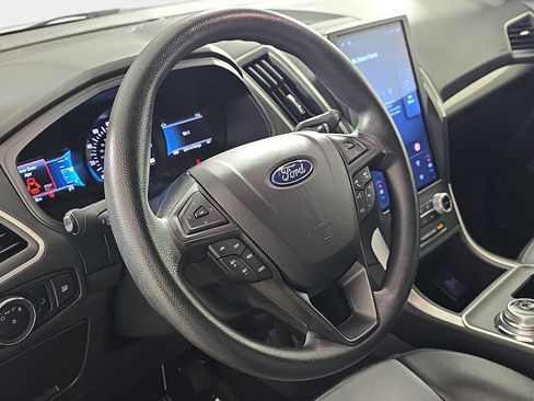 Used 2023 Ford Edge SE w/ Black Appearance Package AWD/4WD image 18