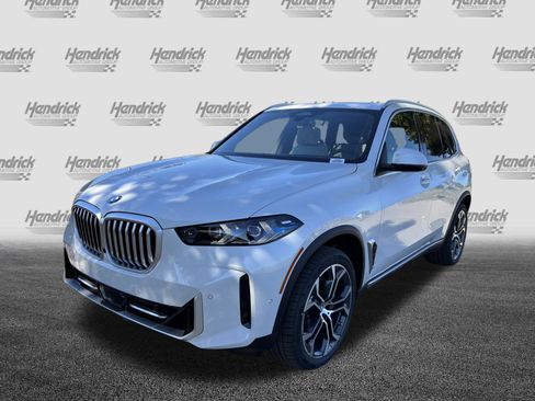 New 2026 BMW X5 sDrive40i w/ Climate Comfort Package image 5