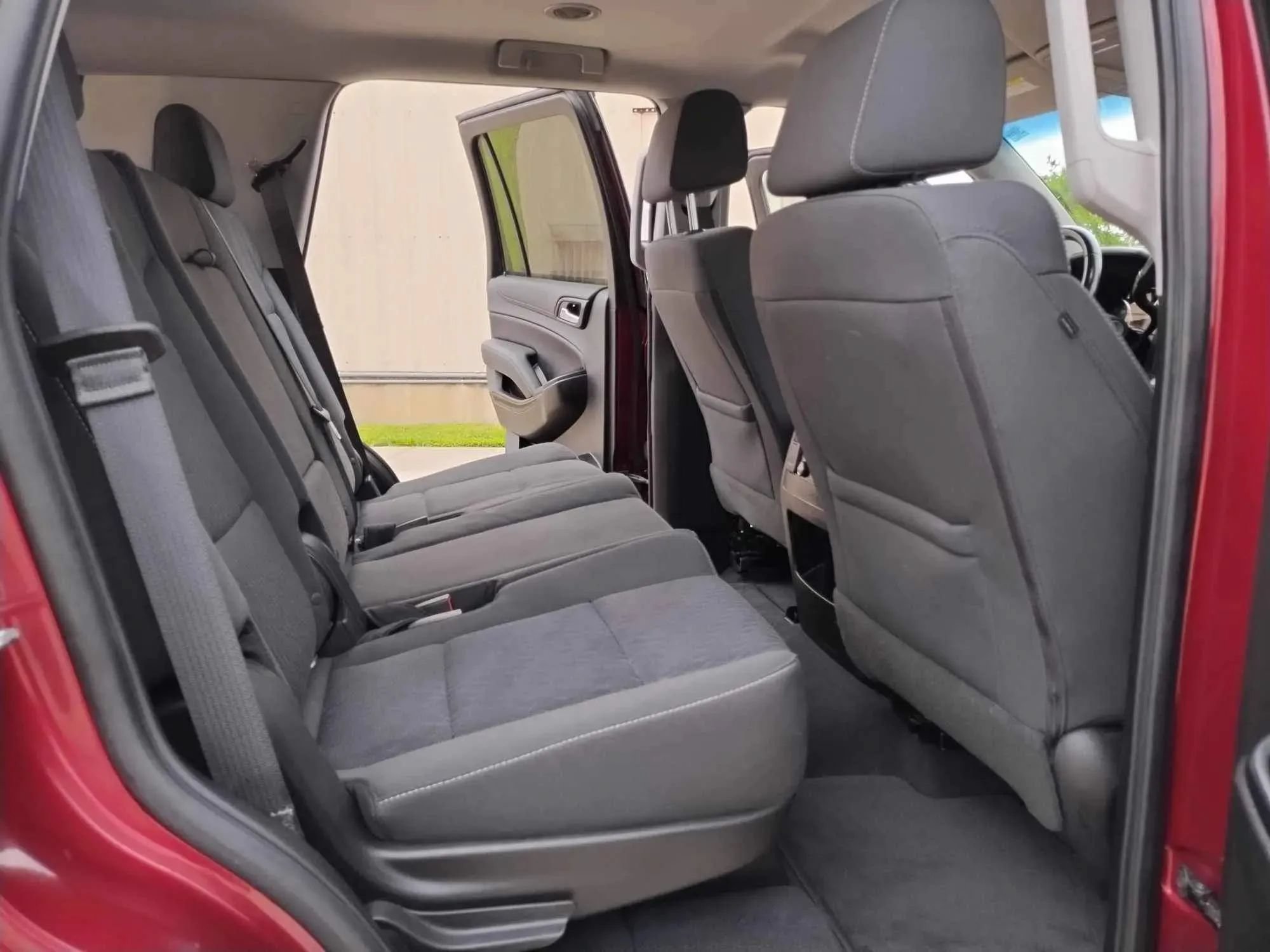 Used 2019 Chevrolet Tahoe LS w/ Max Trailering Package AWD/4WD image 19