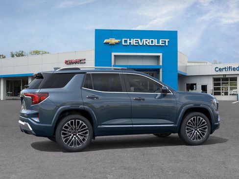 New 2026 GMC Terrain Denali image 5