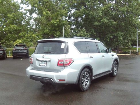 Used 2019 Nissan Armada SL w/ Premium Package AWD/4WD image 5