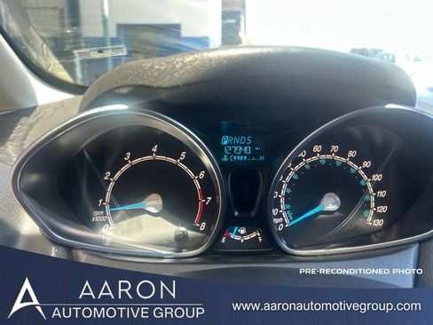 Used 2015 Ford Fiesta SE FWD image 1