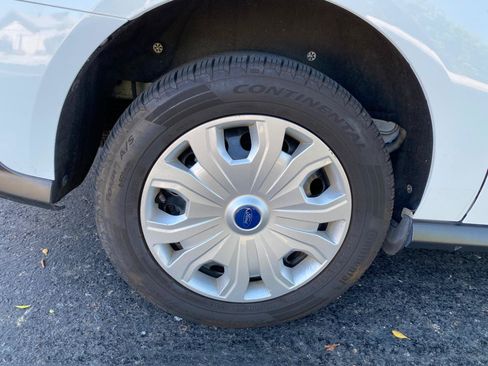Used 2022 Ford Transit Connect XLT FWD image 18