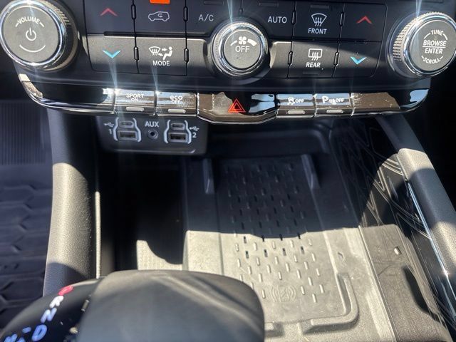 Used 2026 Dodge Durango GT AWD/4WD image 39