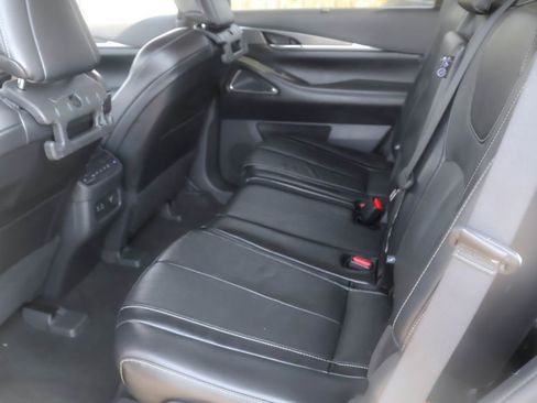 Used 2023 INFINITI QX60 Luxe w/ Vision Package AWD/4WD image 28