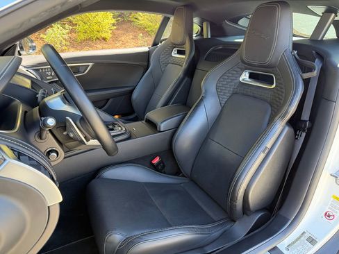 Used 2021 Jaguar F-TYPE R-Dynamic image 15