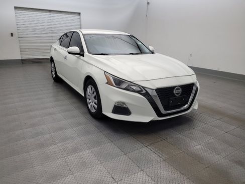 Used 2020 Nissan Altima 2.5 S FWD image 13