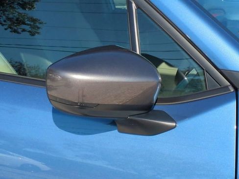 Used 2025 Subaru Forester Premium image 12