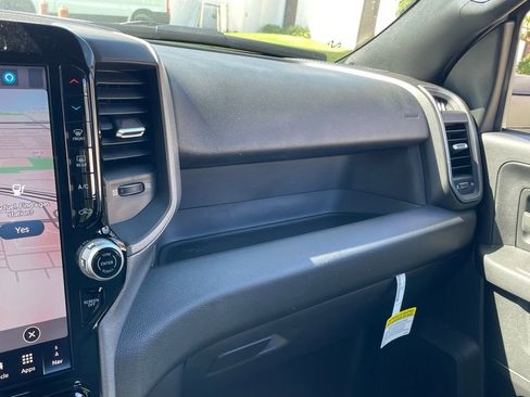 New 2025 RAM 2500 Tradesman image 27