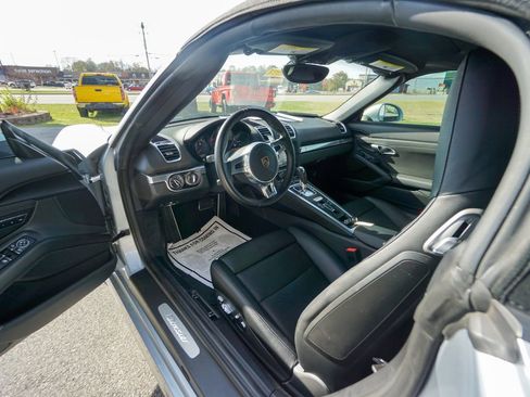 Used 2016 Porsche Boxster Base image 12