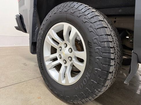Used 2017 Chevrolet Silverado 1500 LT w/ All Star Edition image 10