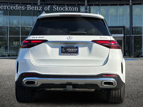 New 2026 Mercedes-Benz GLE 580 4MATIC image 5