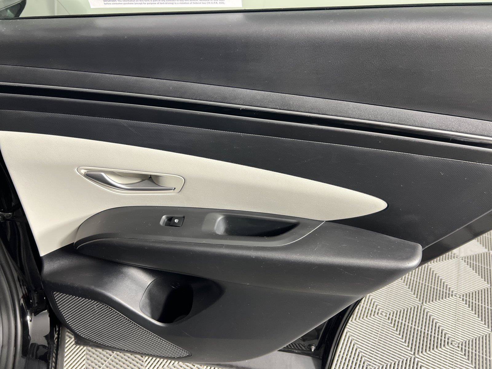 Used 2022 Hyundai Tucson SEL FWD image 15