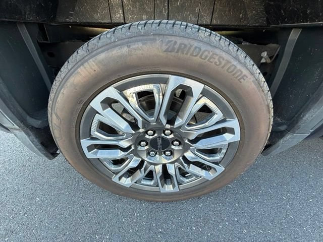Certified 2025 GMC Sierra 1500 Denali Ultimate AWD/4WD image 20