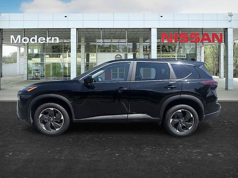 Certified 2025 Nissan Rogue SV AWD/4WD image 7