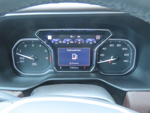 Used 2021 GMC Yukon Denali w/ Denali Ultimate Package AWD/4WD image 19