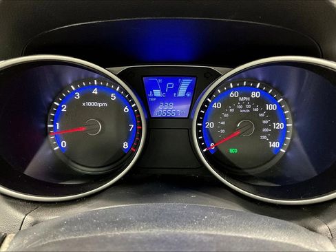 Used 2012 Hyundai Tucson GLS image 25