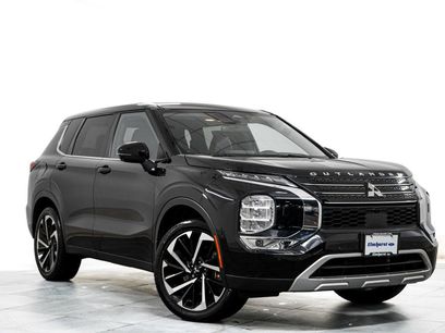 Used 2023 Mitsubishi Outlander SE Black Edition
