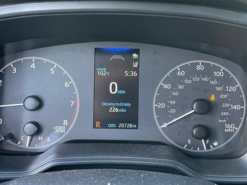 Used 2025 Toyota Corolla SE FWD image 10