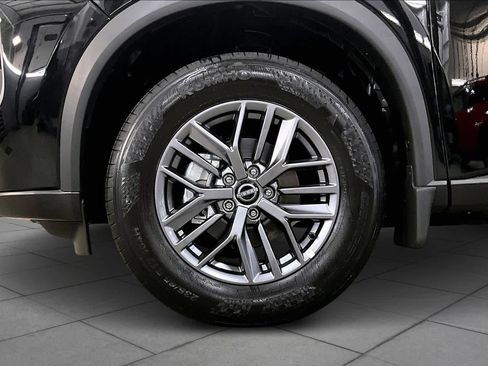 Used 2026 Nissan Rogue S image 11