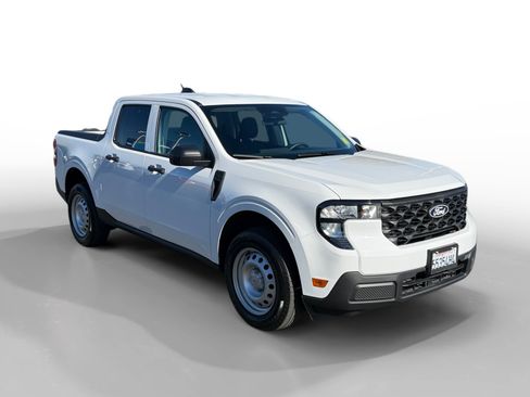 Certified 2025 Ford Maverick XL w/ Equipment Group 102A AWD/4WD image 7