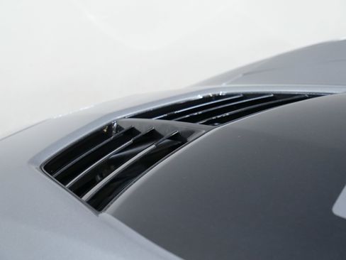 Used 2015 Chevrolet Corvette Z06 w/ 3LZ Preferred Equipment Group image 22