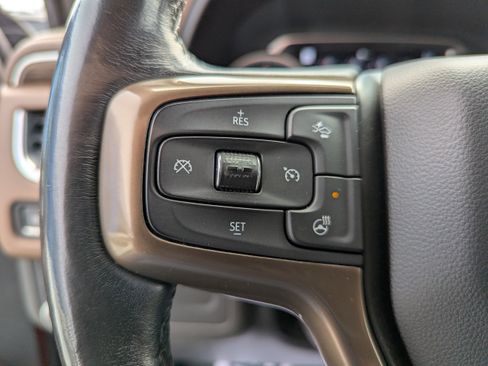 Certified 2021 Chevrolet Suburban High Country w/ Premium Package 2 AWD/4WD image 16