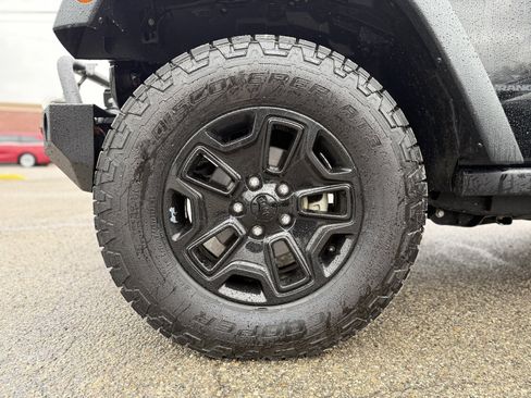 Used 2018 Jeep Wrangler Willys Wheeler image 11