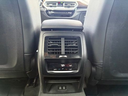 Used 2023 BMW X3 xDrive30i AWD/4WD image 10