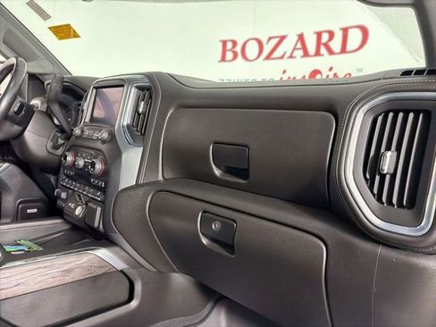 Used 2022 Chevrolet Silverado 3500 LTZ w/ LTZ Premium Package image 17