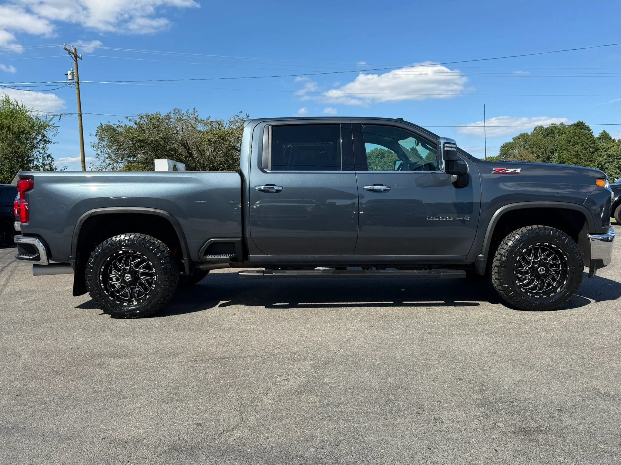 Used 2020 Chevrolet Silverado 2500 LTZ w/ LTZ Plus Package AWD/4WD image 4